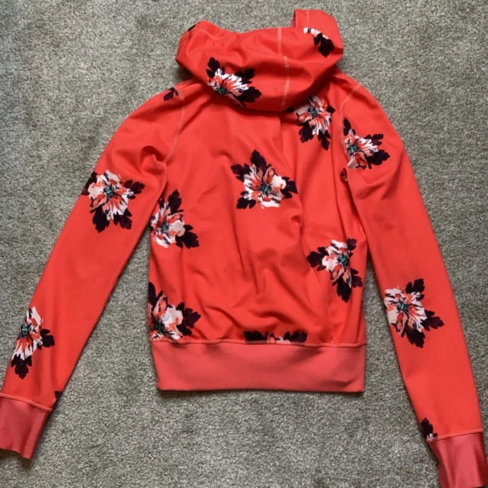 Lululemon Namaskar Hoodie Atomic Flower Parfait Pink Atomic Red Jacket Coral 2 - Picture 11 of 11